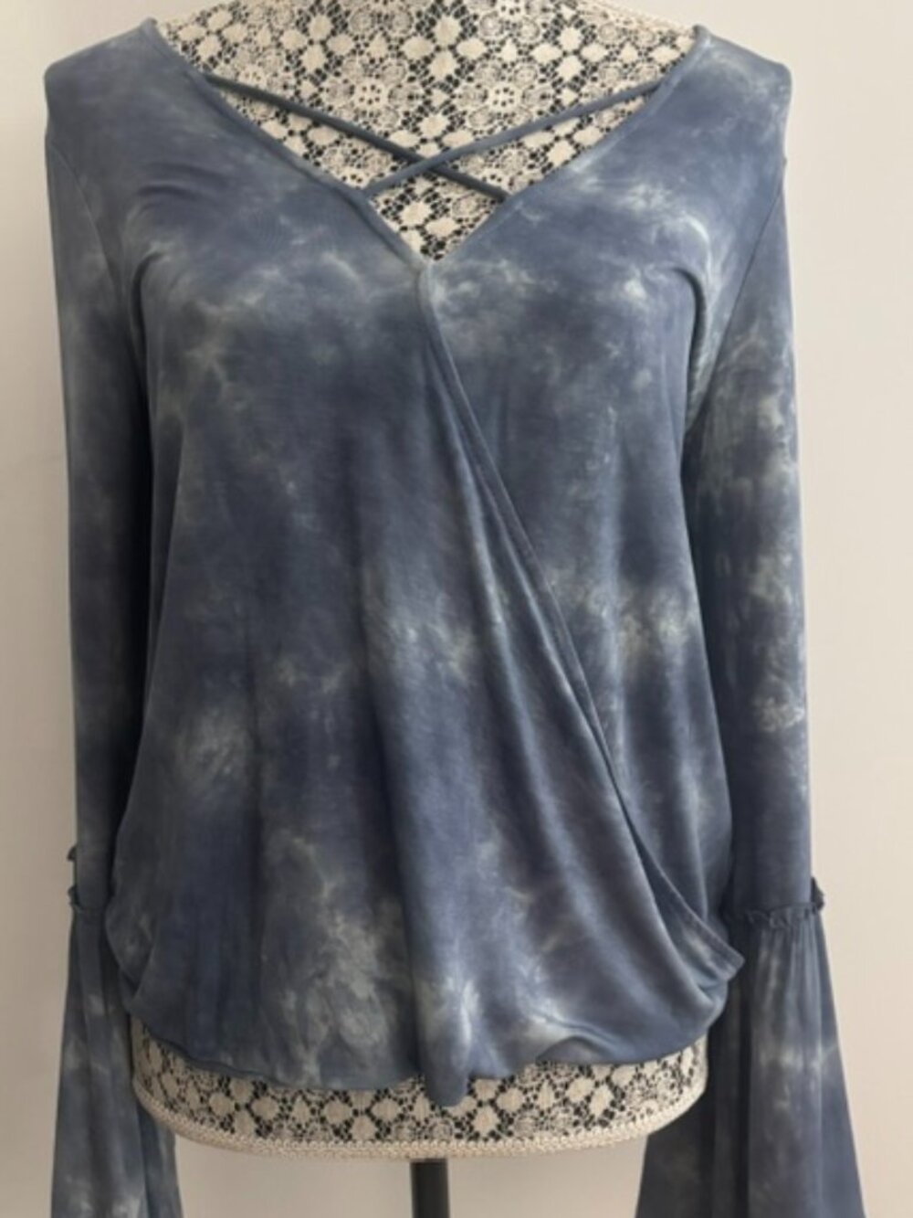 NWT - AEO Blue Soft & Sexy Tie Dye Faux Wrap Long Sleeve Top Bell Sleeve - Small